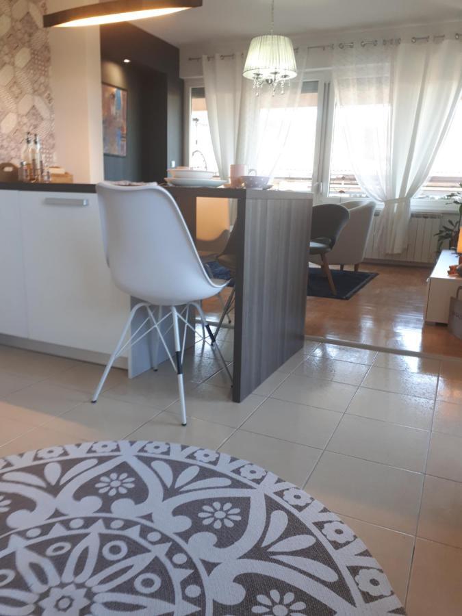 Apartman Diva Tuzla Eksteriør bilde